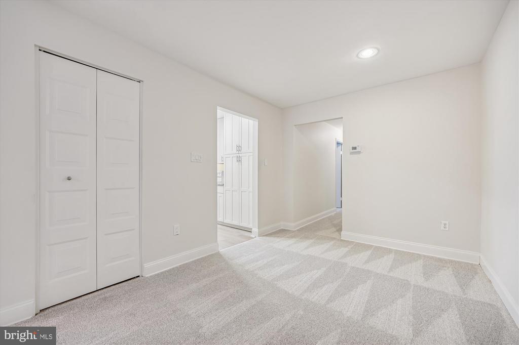 18056 ROLLING MEADOW WAY Unit: 260