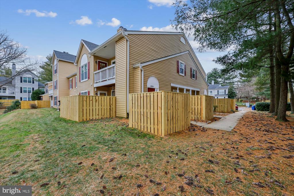 18056 ROLLING MEADOW WAY Unit: 260