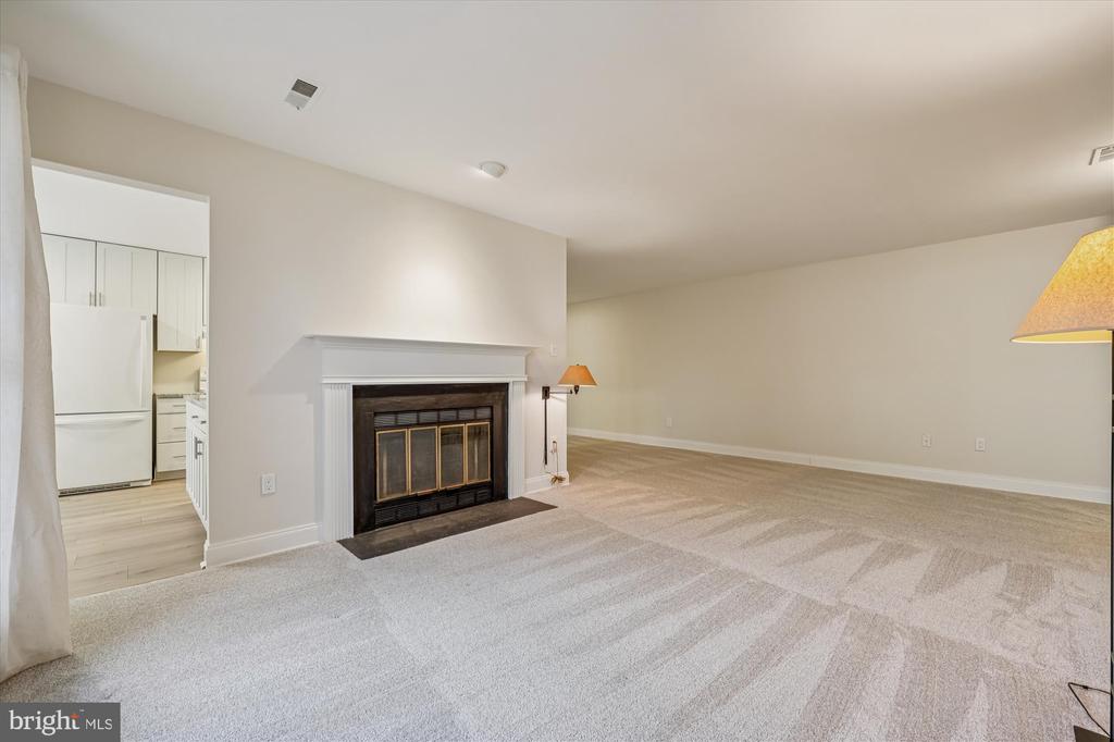 18056 ROLLING MEADOW WAY Unit: 260