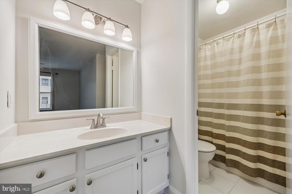 18056 ROLLING MEADOW WAY Unit: 260