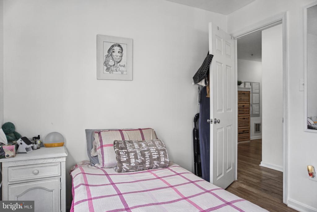 18628 POPLAR GLEN COURT Unit: 7
