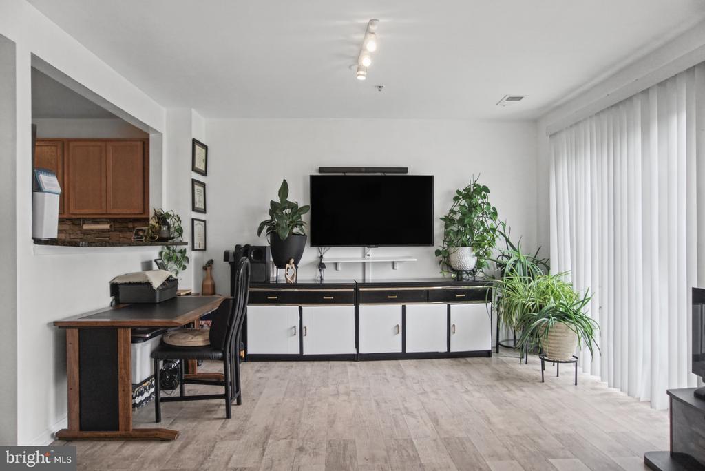 18628 POPLAR GLEN COURT Unit: 7