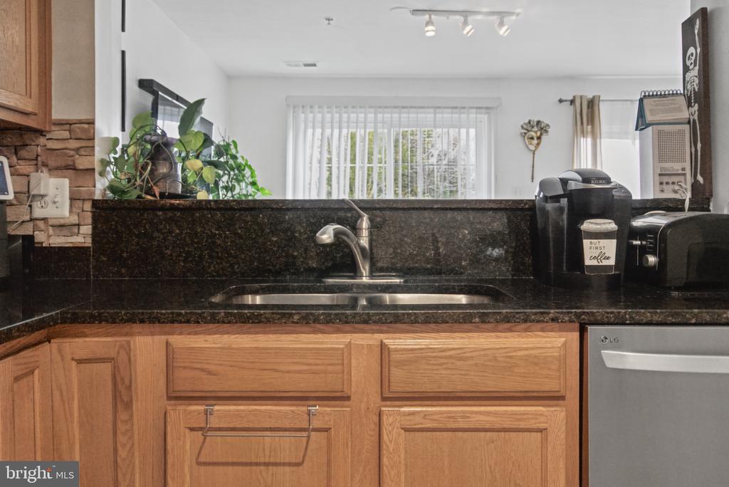 18628 POPLAR GLEN COURT Unit: 7