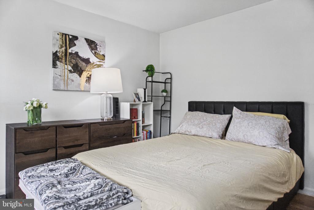 18628 POPLAR GLEN COURT Unit: 7