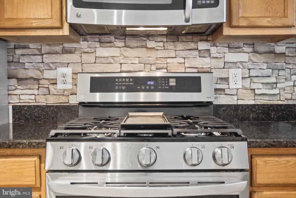 18628 POPLAR GLEN COURT Unit: 7