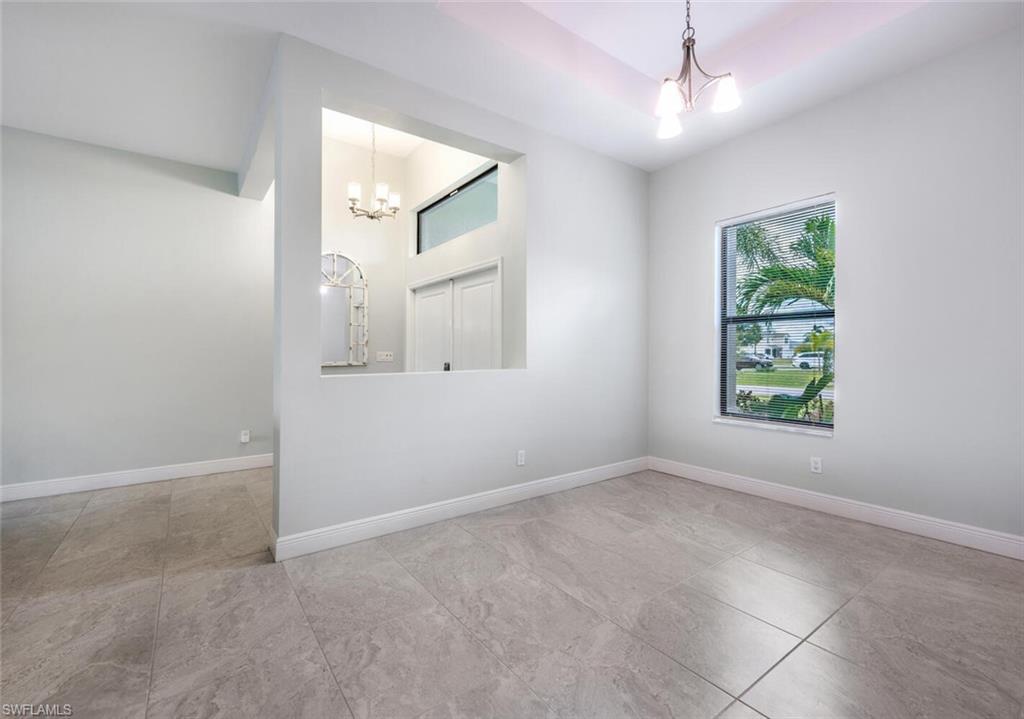 910 SW 12th TER