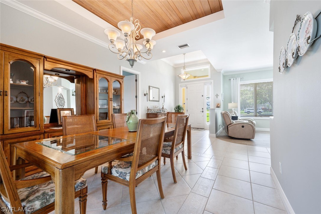 6724 Willow Lake CIR