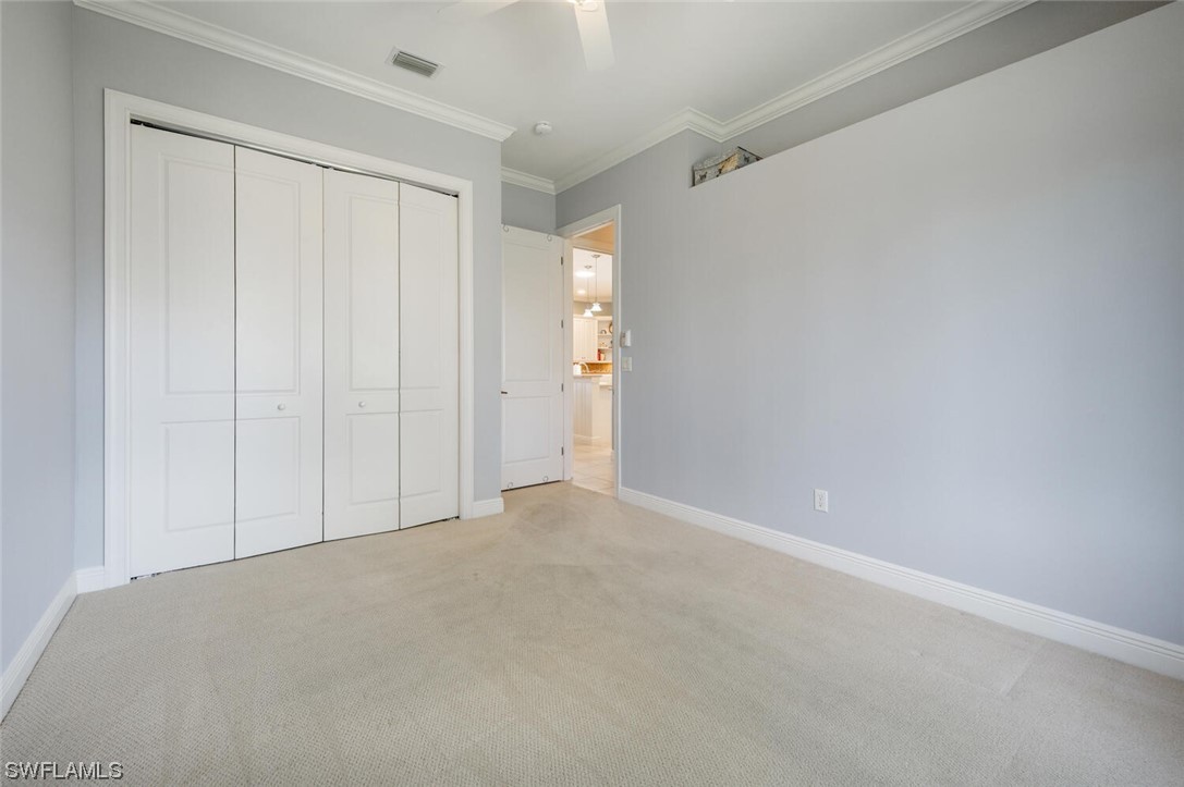 6724 Willow Lake CIR