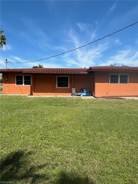 1228 Cleburne DR