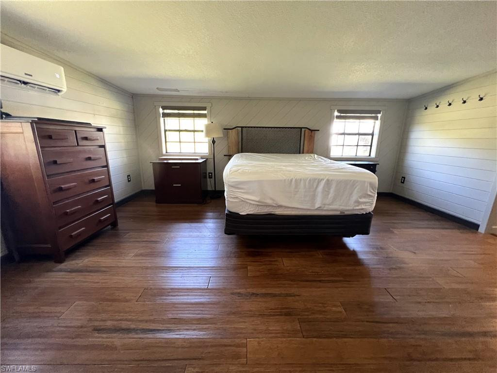 13930 Orange River BLVD