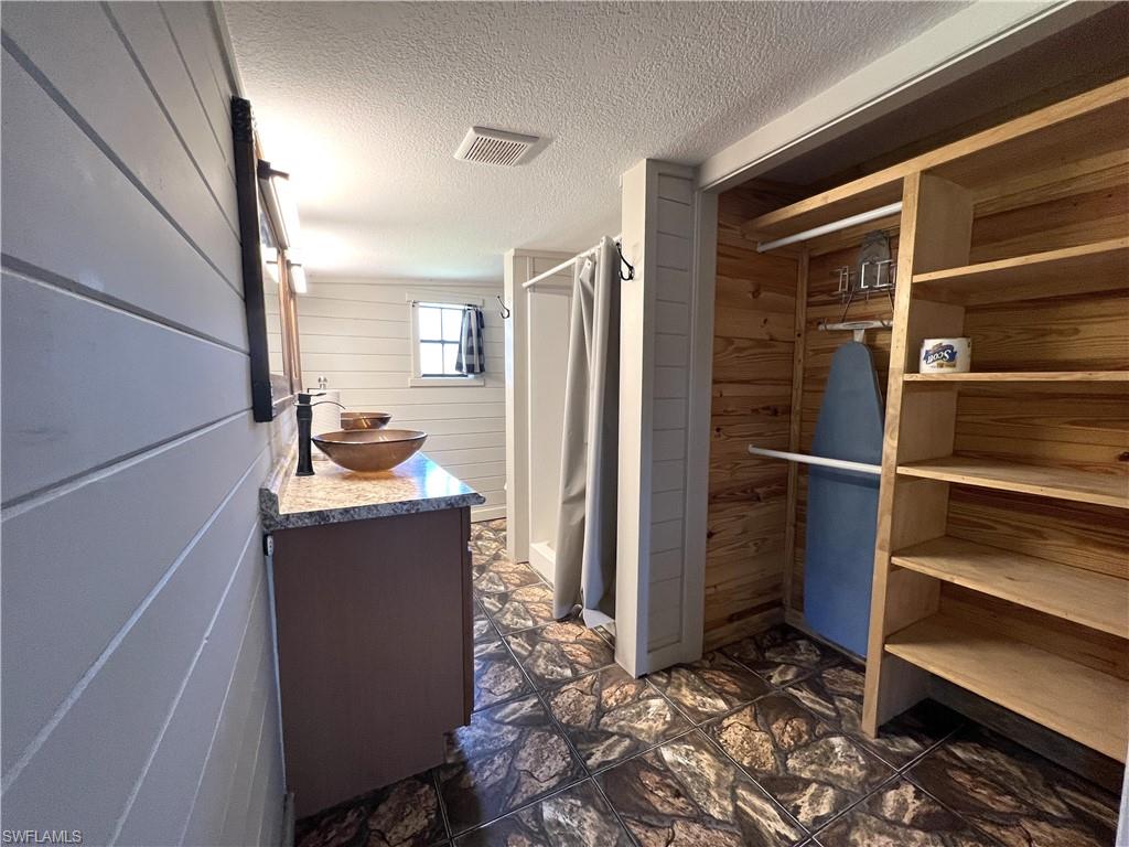 13930 Orange River BLVD