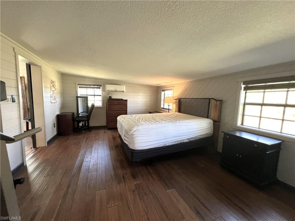 13930 Orange River BLVD