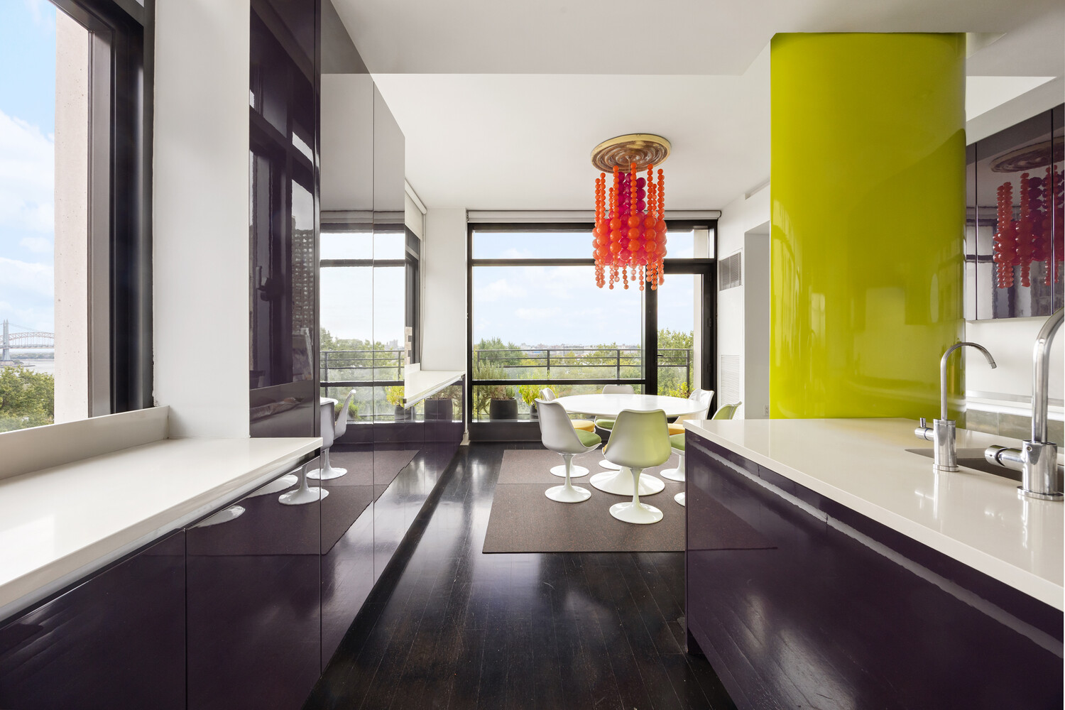 170 E END Avenue 8EF