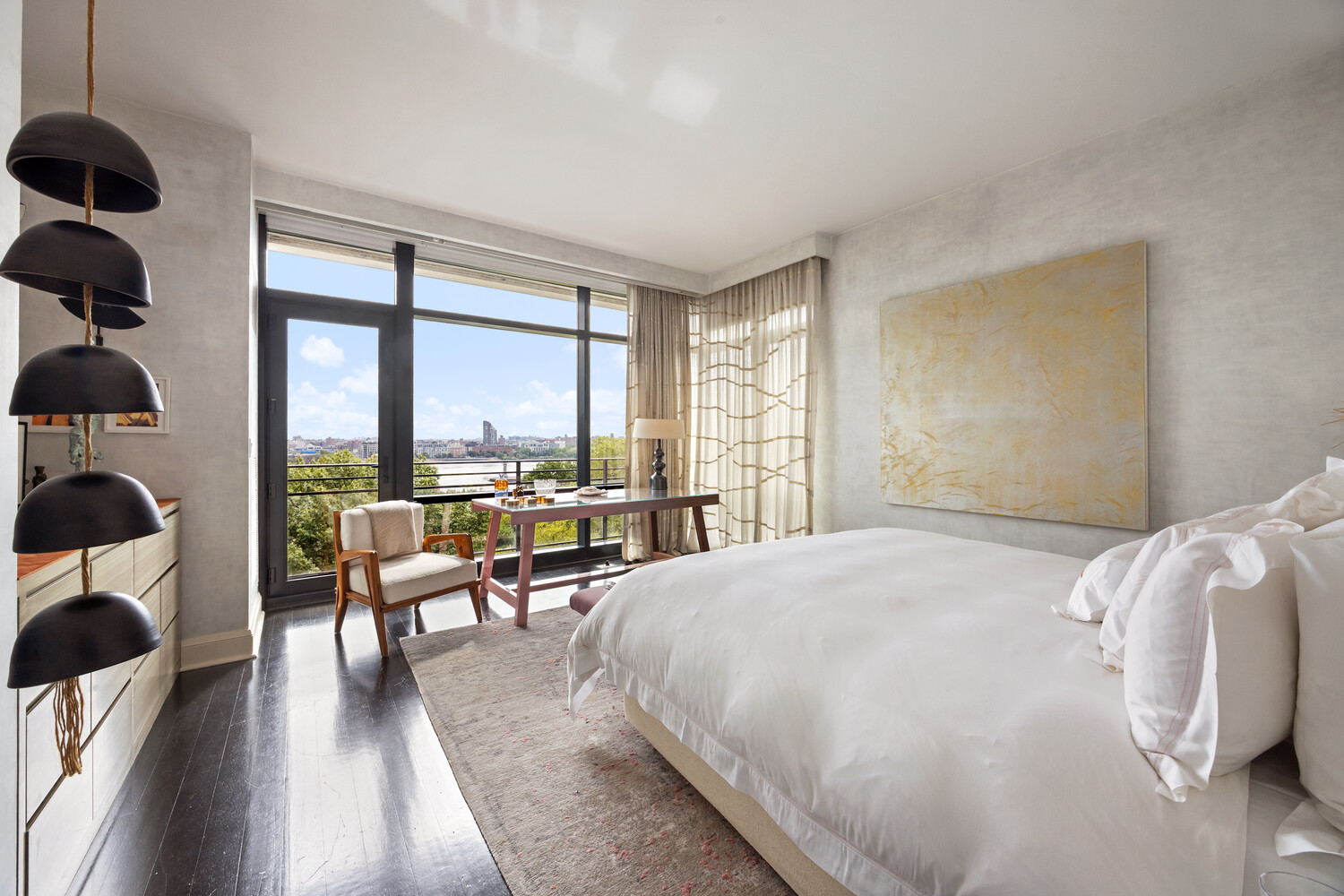 170 E END Avenue 8EF