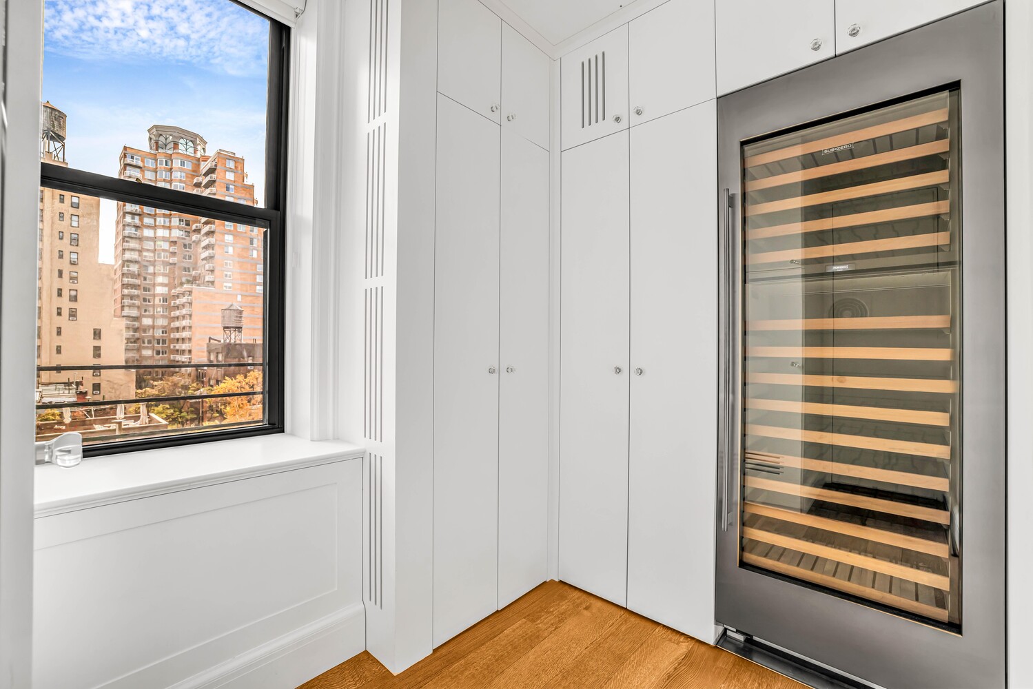 270 W END Avenue 7E