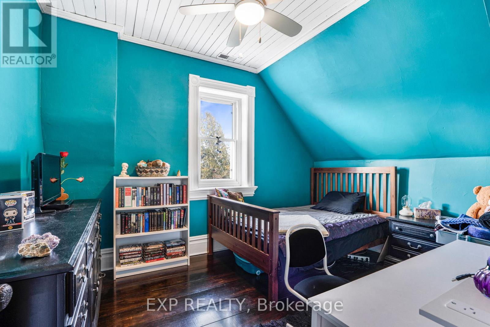 20405 LAGGAN-GLENELG ROAD