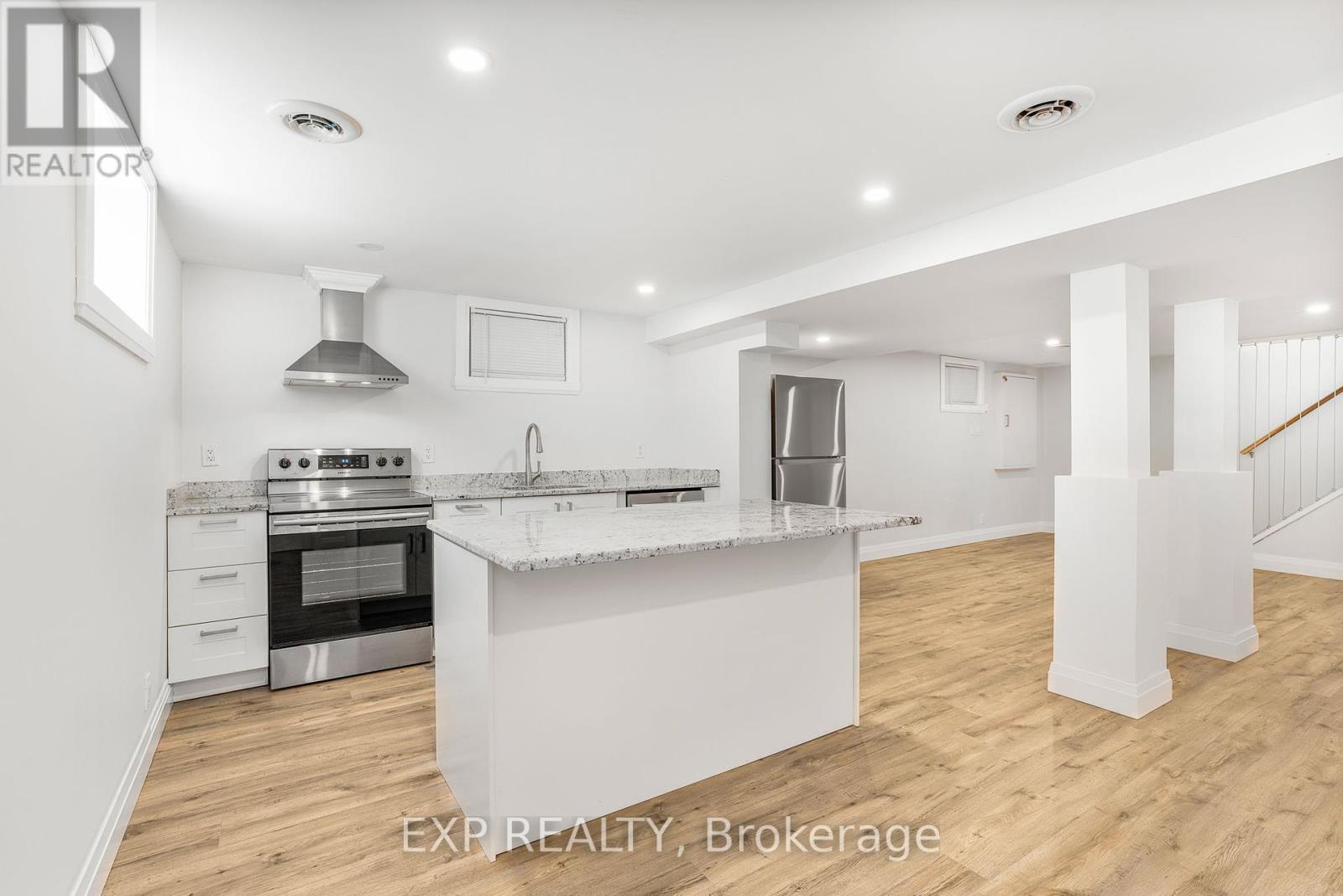 494 WOLFFDALE CRESCENT
