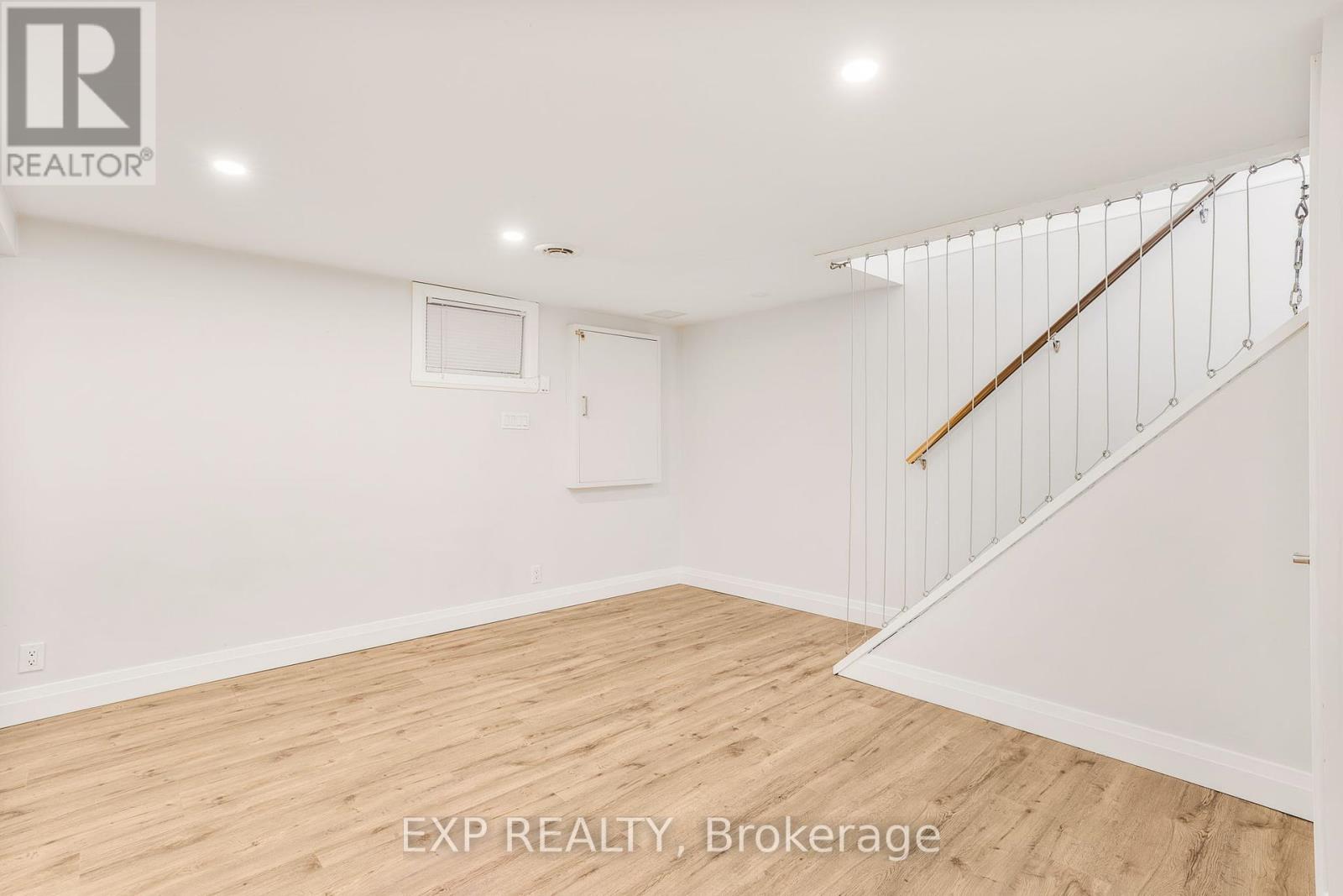 494 WOLFFDALE CRESCENT