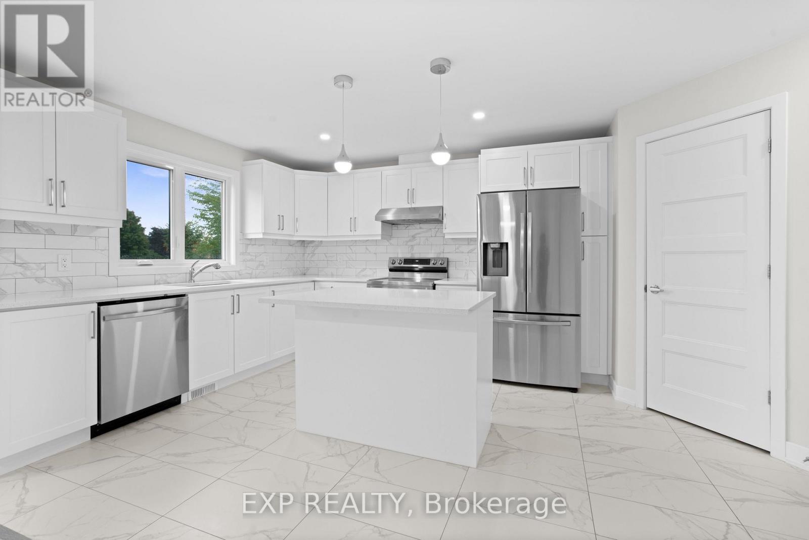 75 CHATEAUGUAY STREET