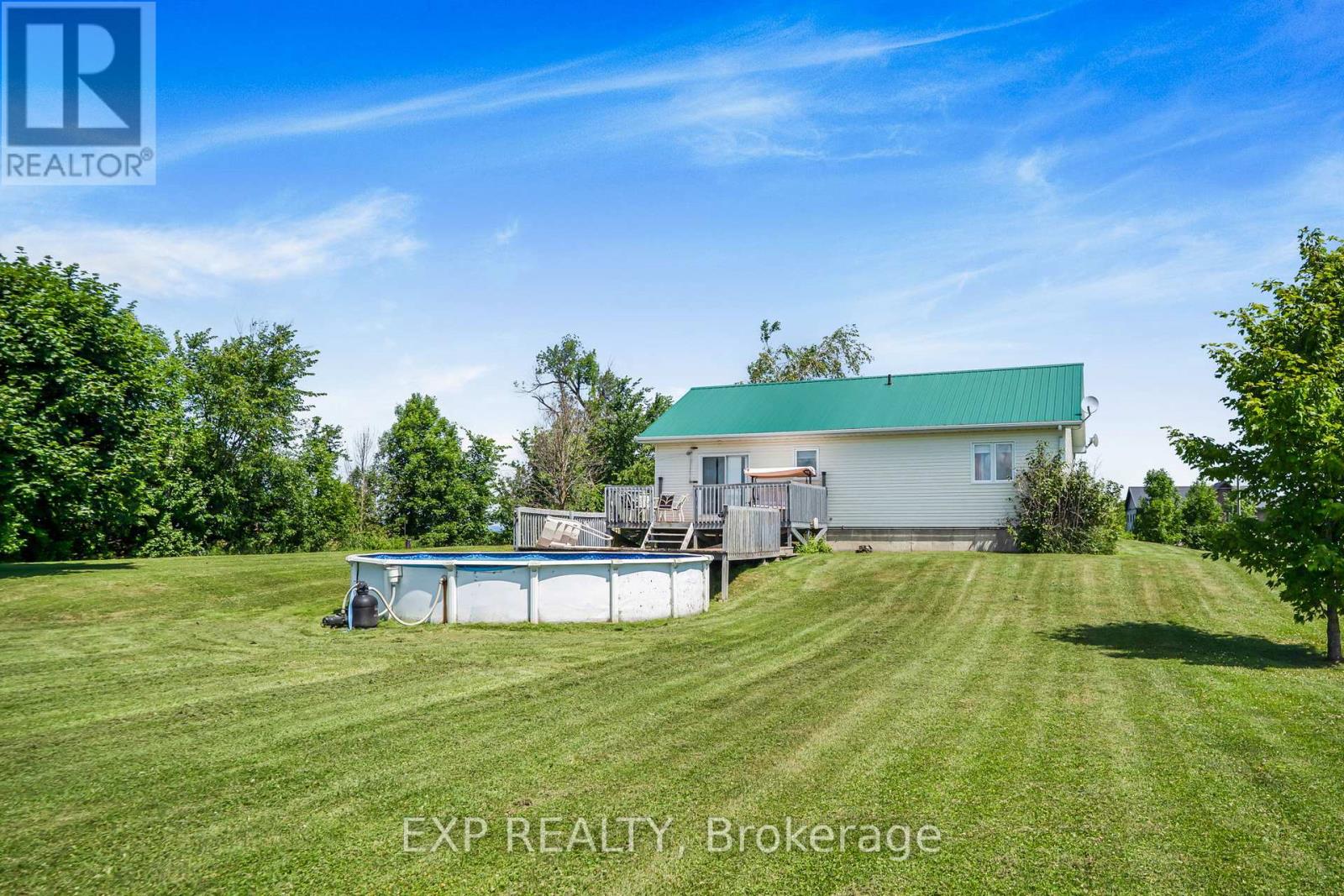 896 COUNTY RD 18 ROAD