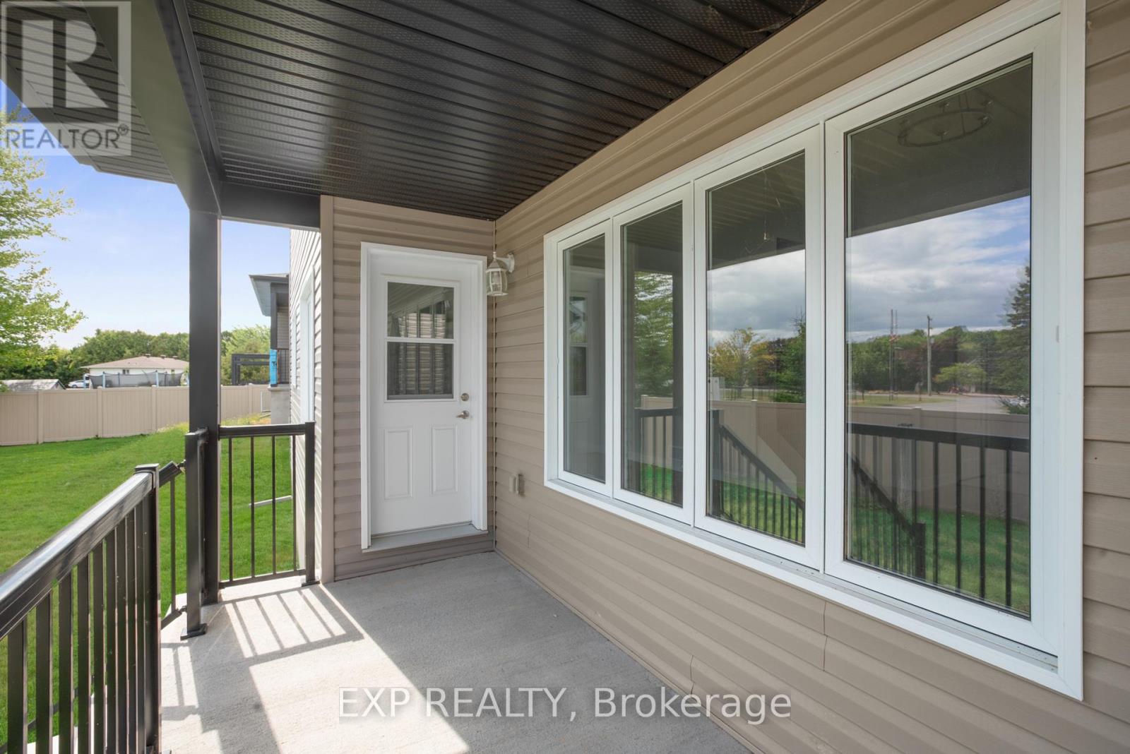 75 CHATEAUGUAY STREET