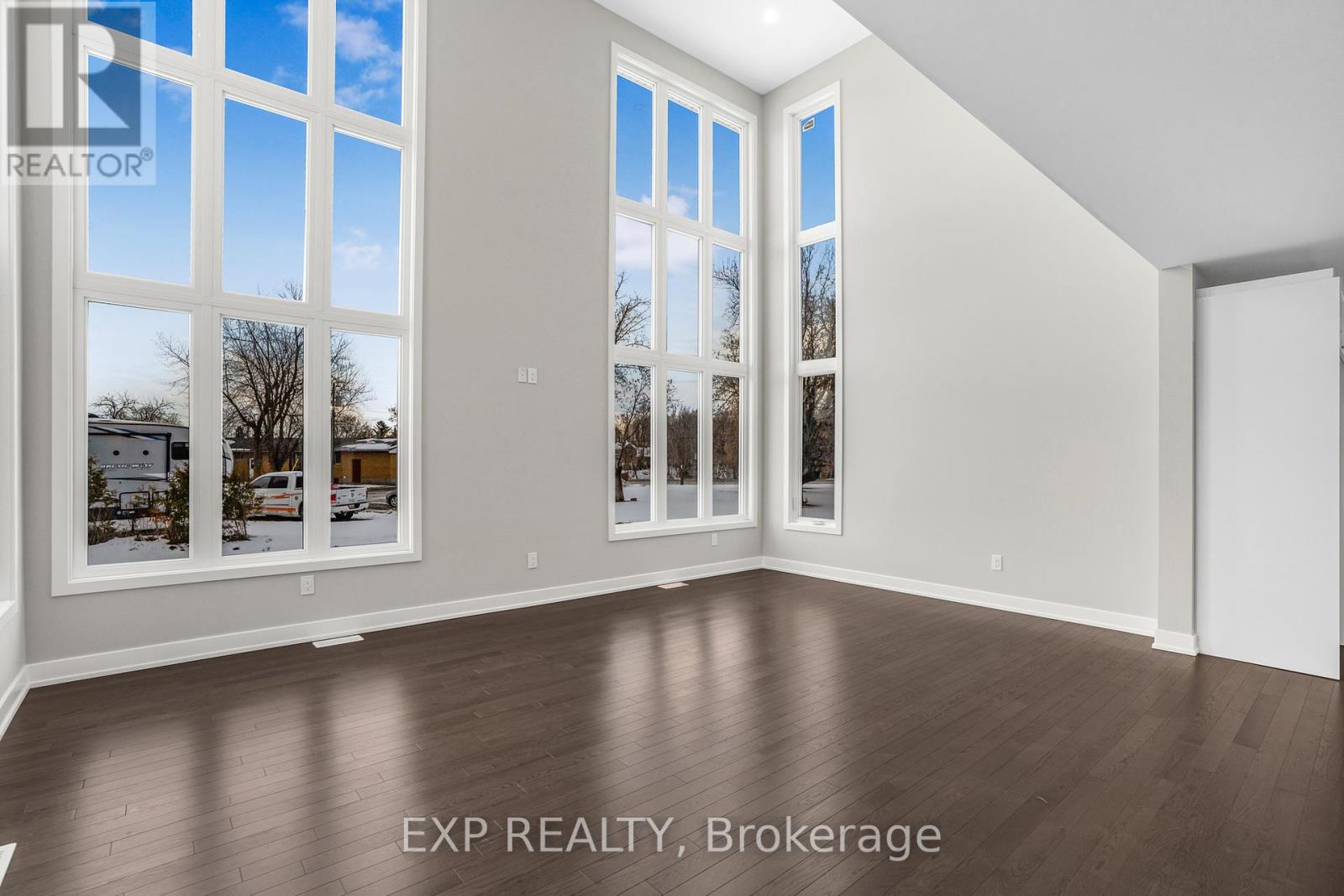 63 CHATEAUGUAY STREET