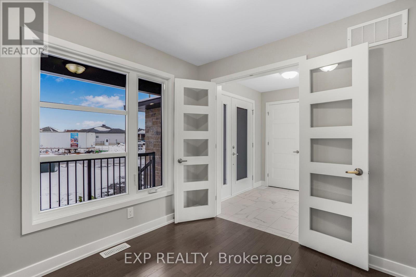 63 CHATEAUGUAY STREET