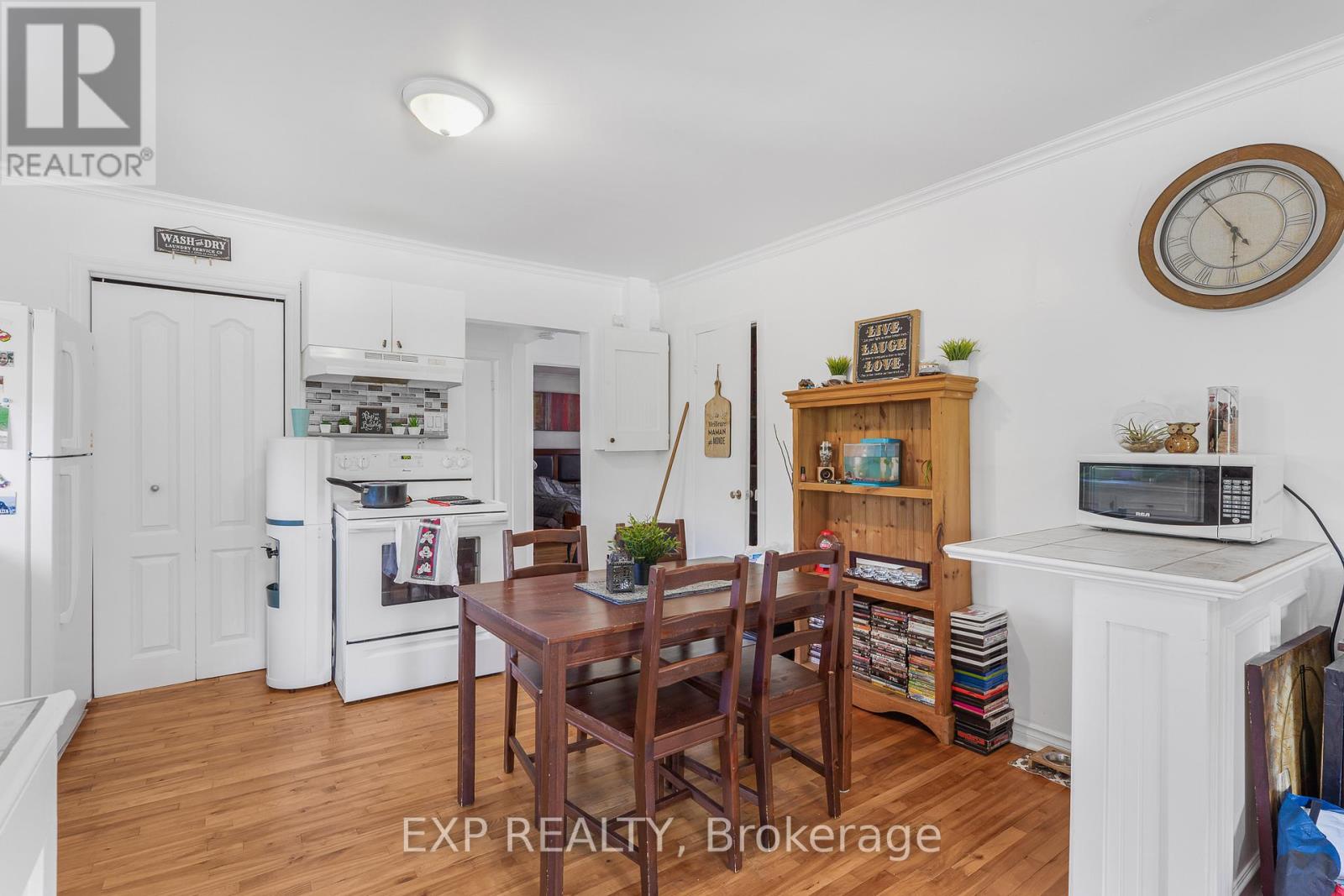 309-313 FRONT ROAD