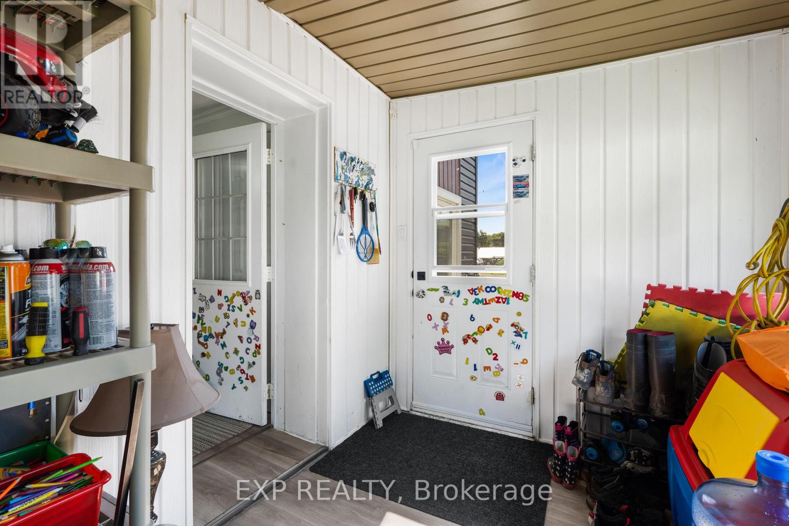 309-313 FRONT ROAD