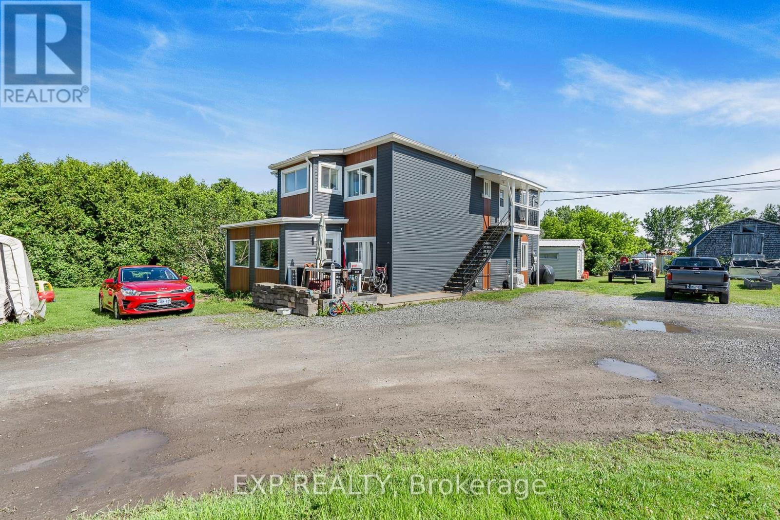 309-313 FRONT ROAD