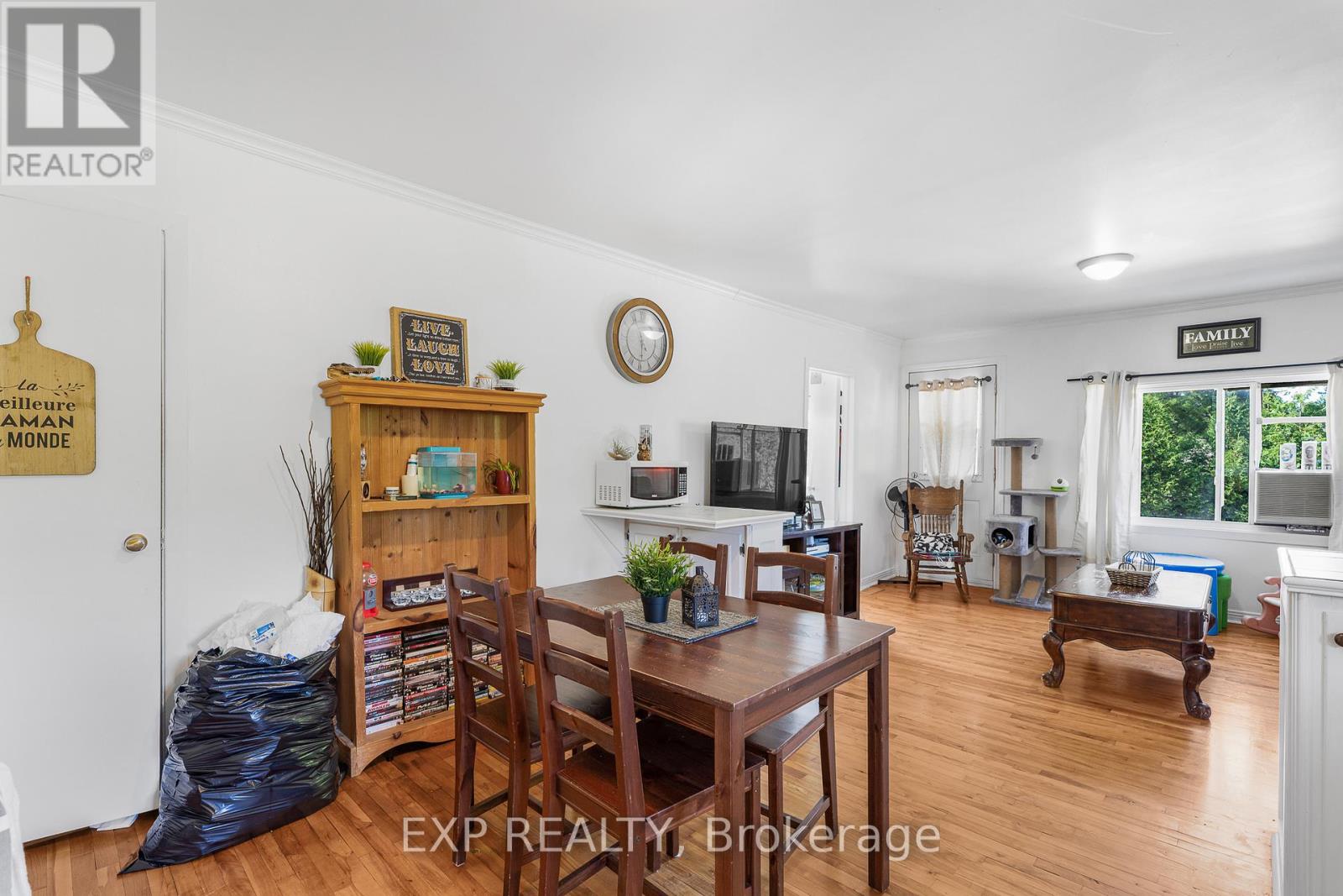 309-313 FRONT ROAD