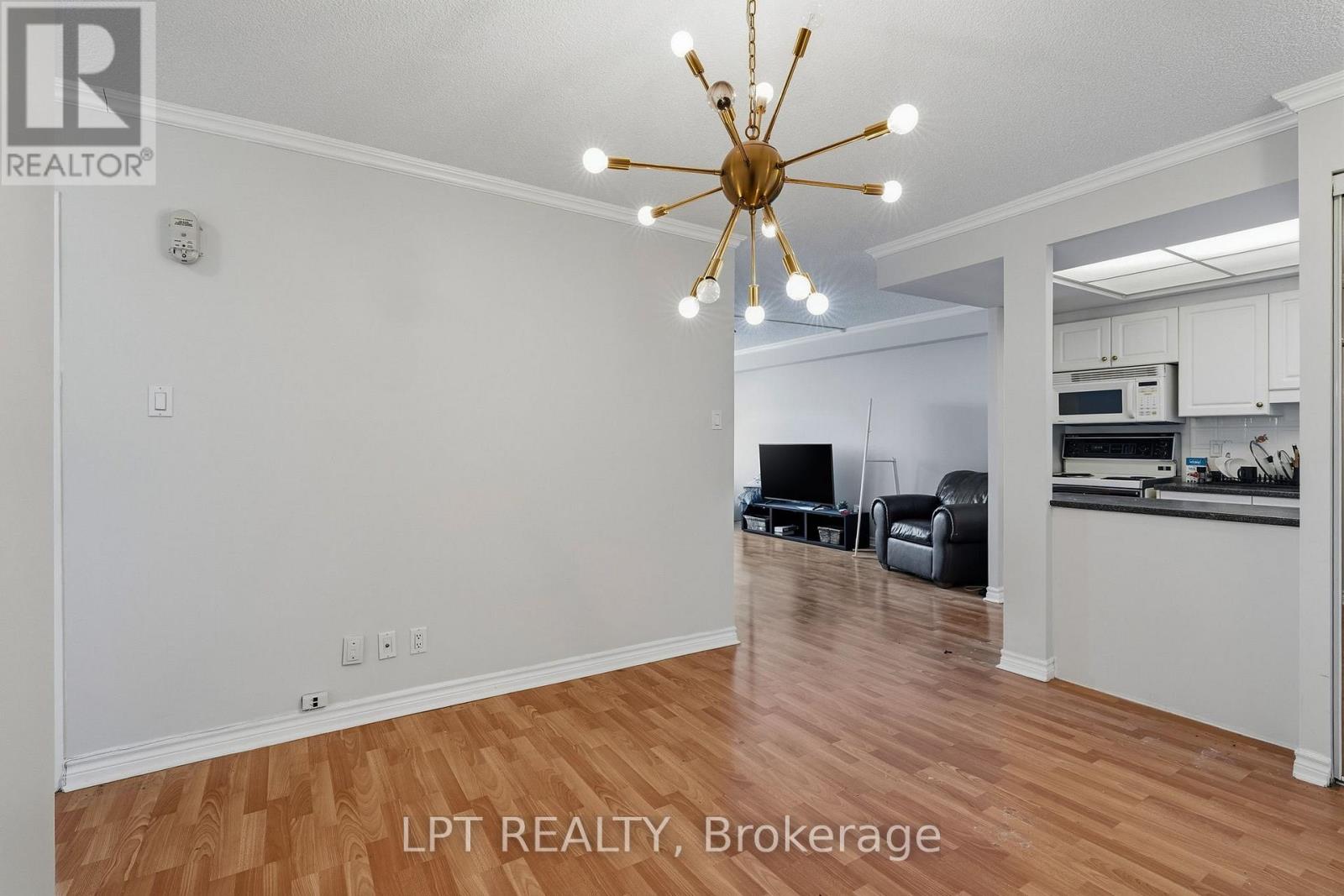 1112 - 555 BRITTANY DRIVE