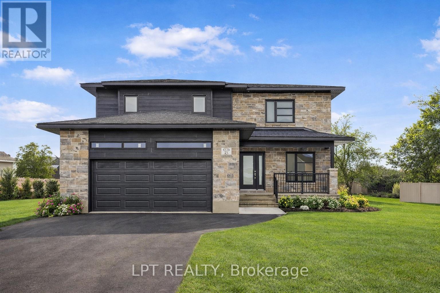63 CHATEAUGUAY STREET