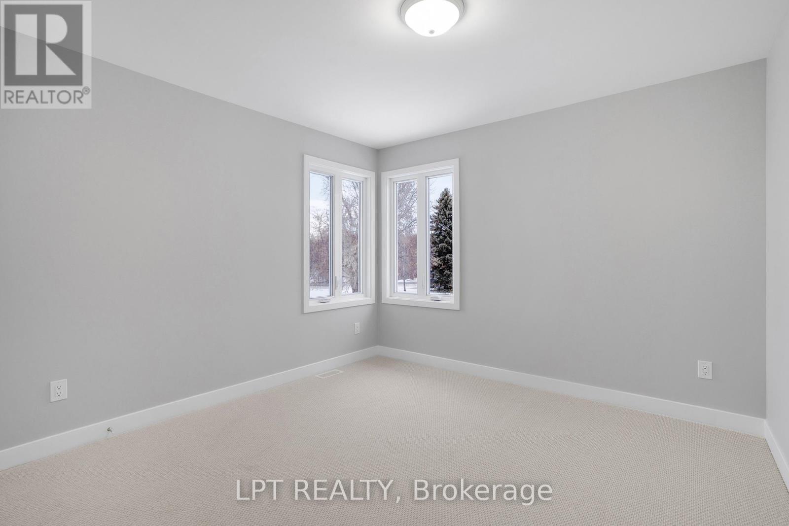 63 CHATEAUGUAY STREET