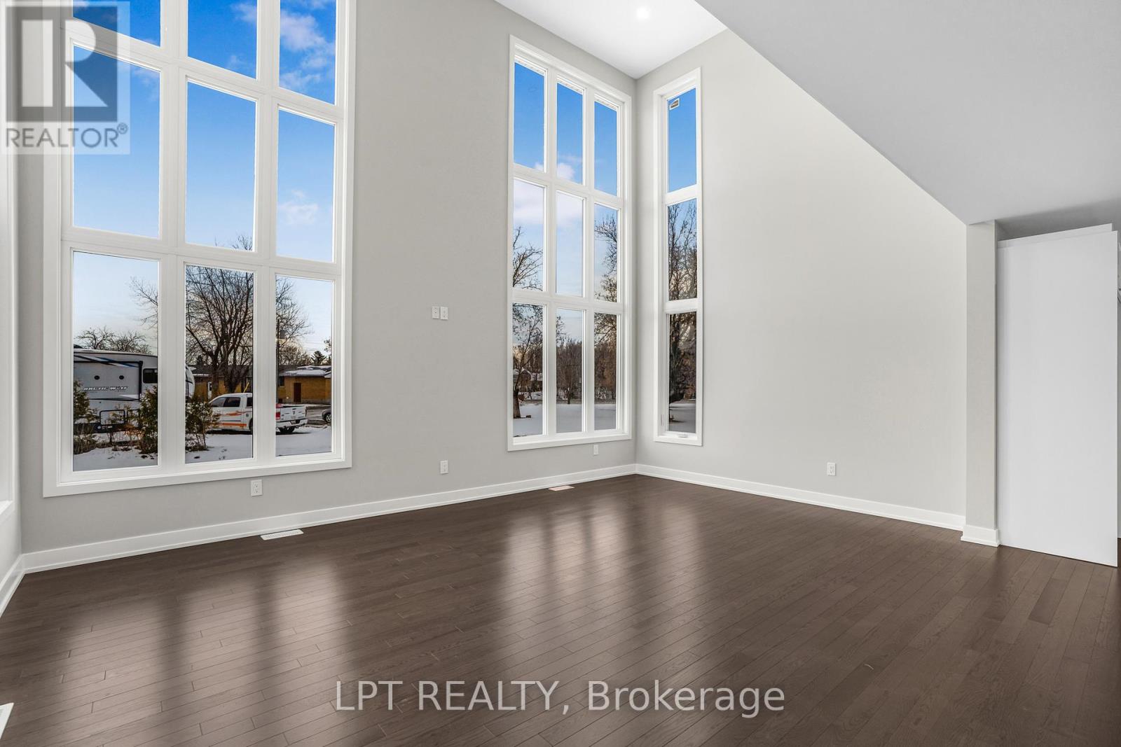 63 CHATEAUGUAY STREET