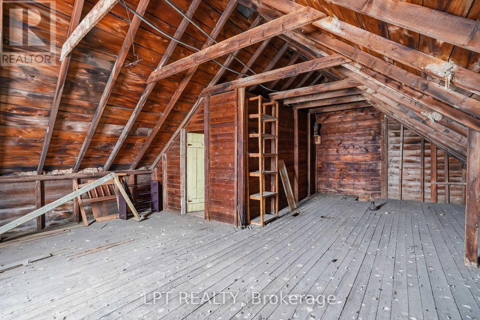 21630 LAGGAN-GLENELG ROAD