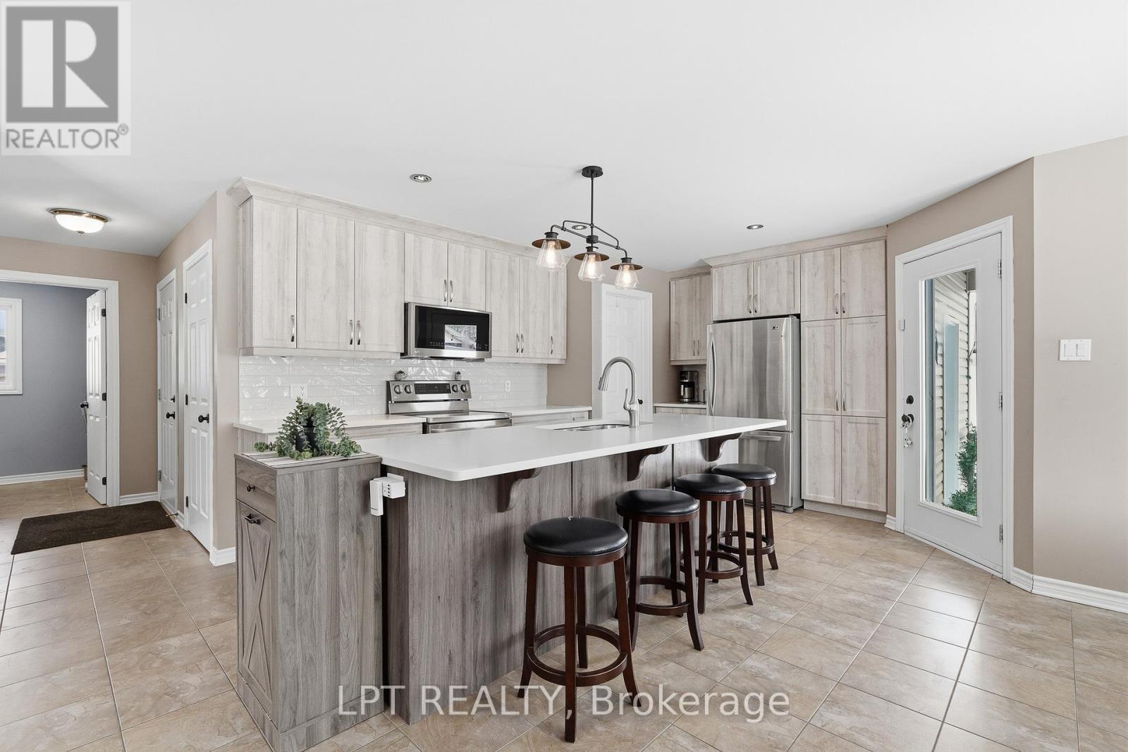 132 MOISE-GENDRON STREET