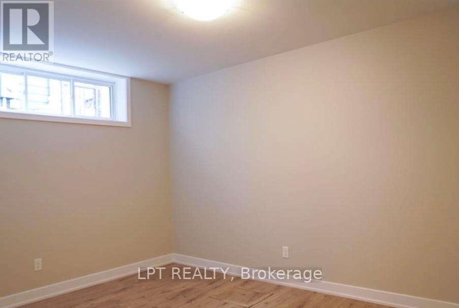 UNIT B - 982 KATIA STREET