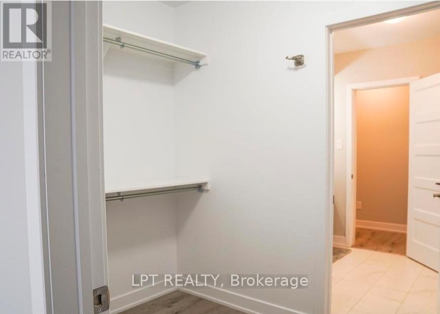 UNIT B - 982 KATIA STREET