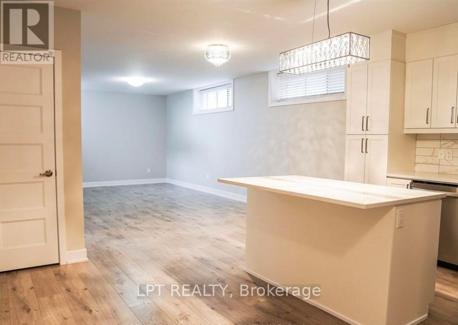 UNIT B - 982 KATIA STREET