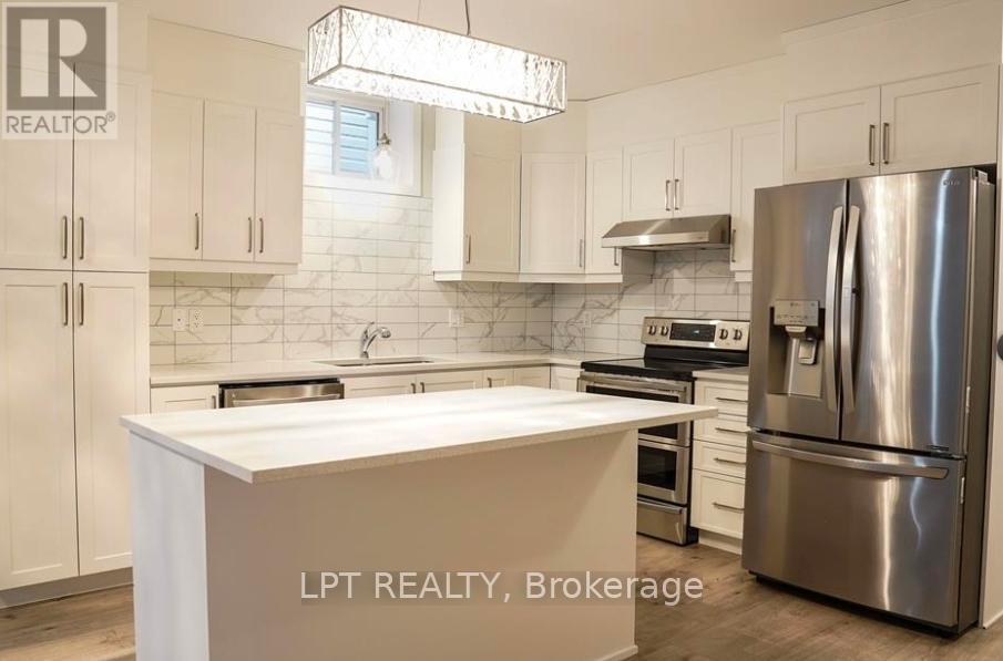 UNIT B - 982 KATIA STREET