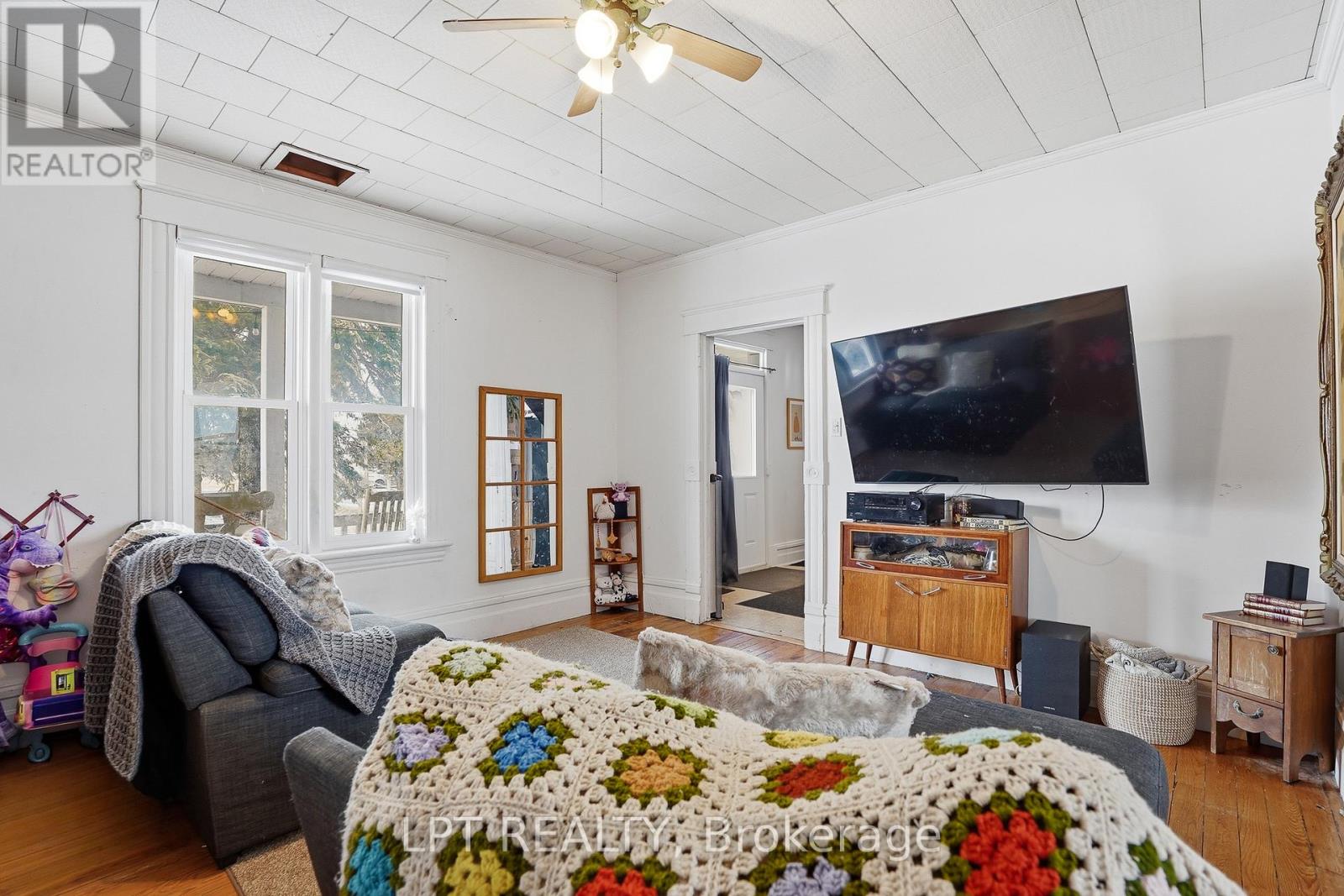 21630 LAGGAN-GLENELG ROAD