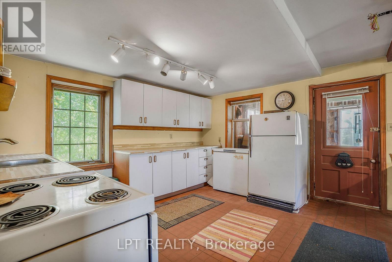 3515 GREENLANE ROAD