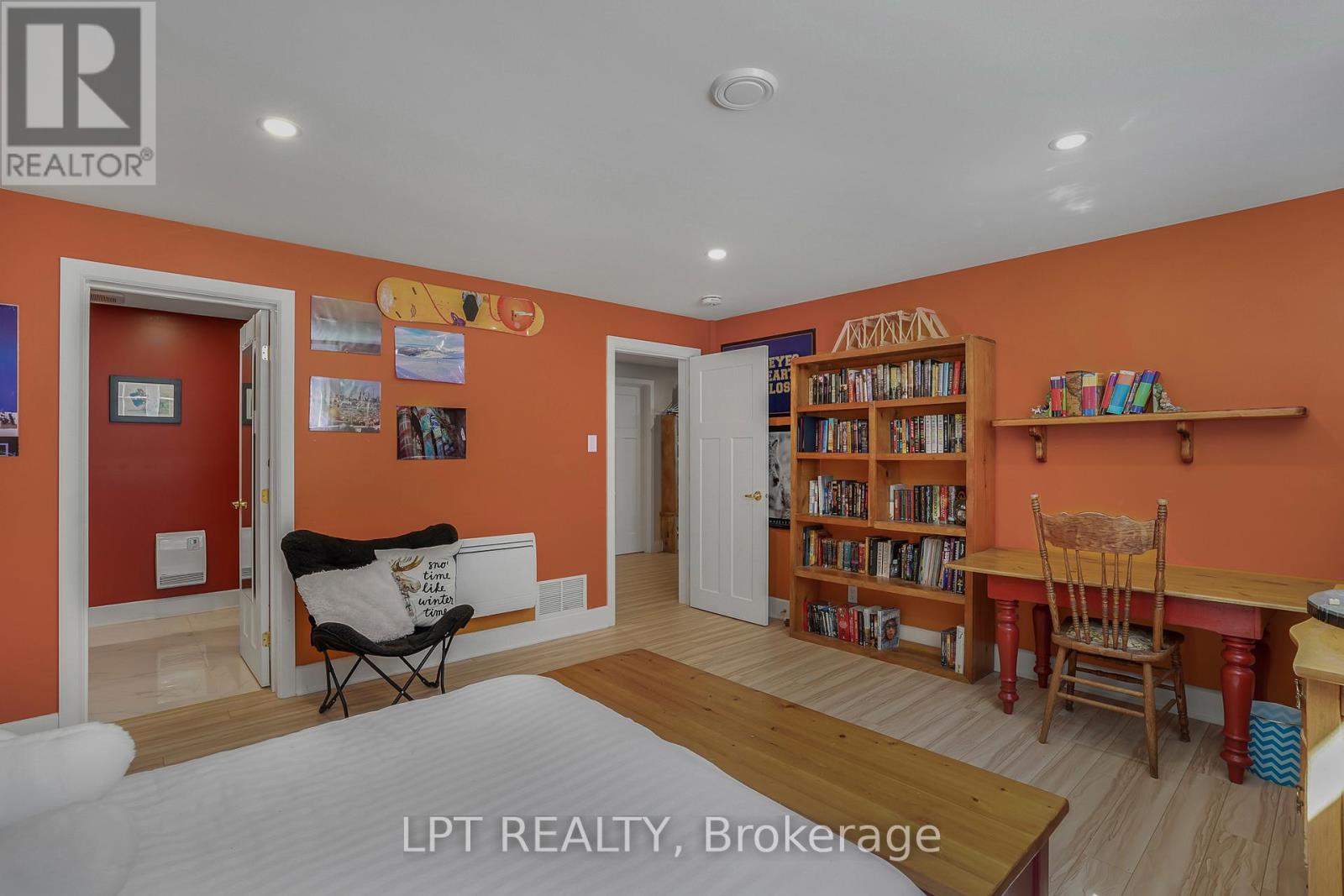 972 ABERDEEN ROAD