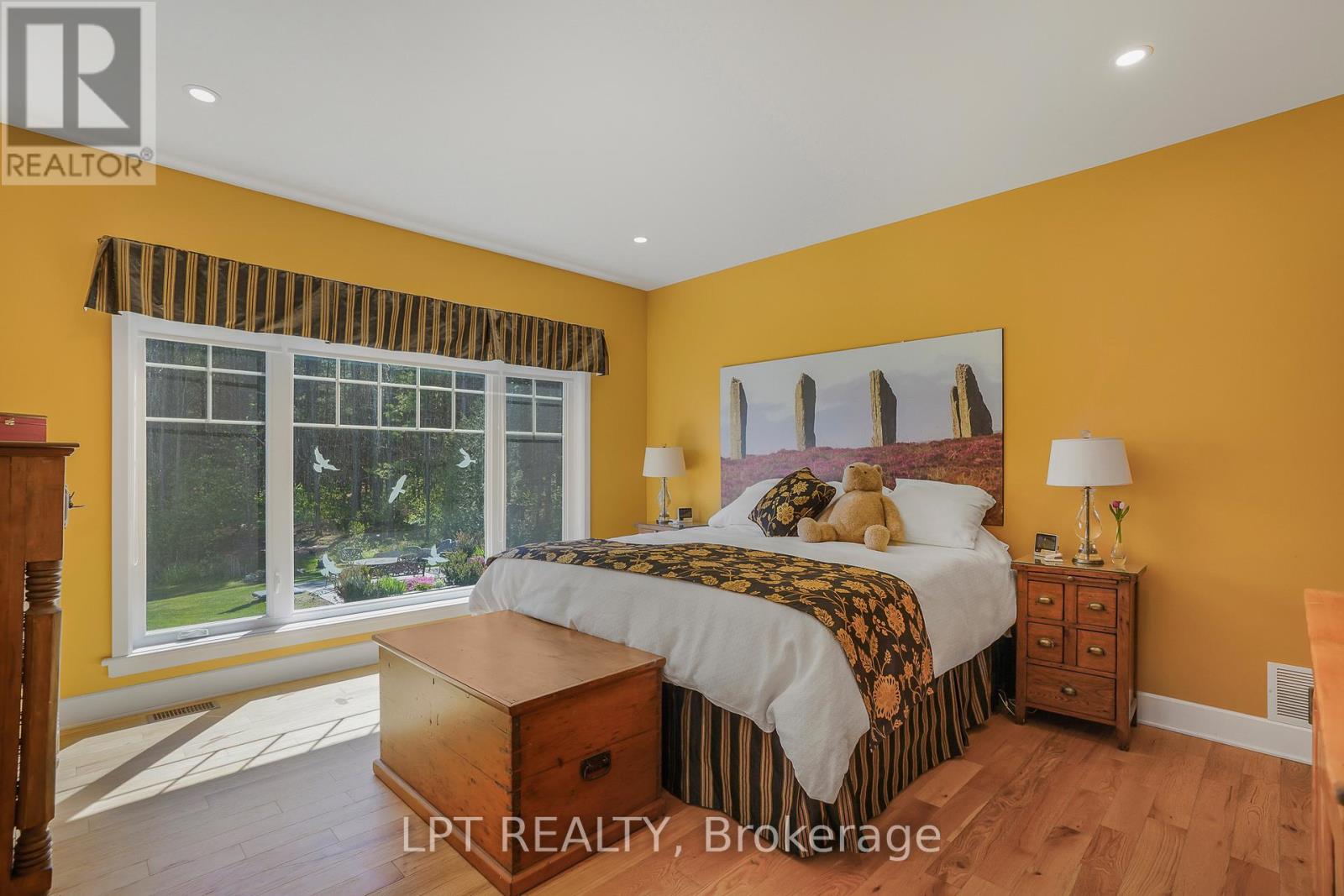 972 ABERDEEN ROAD