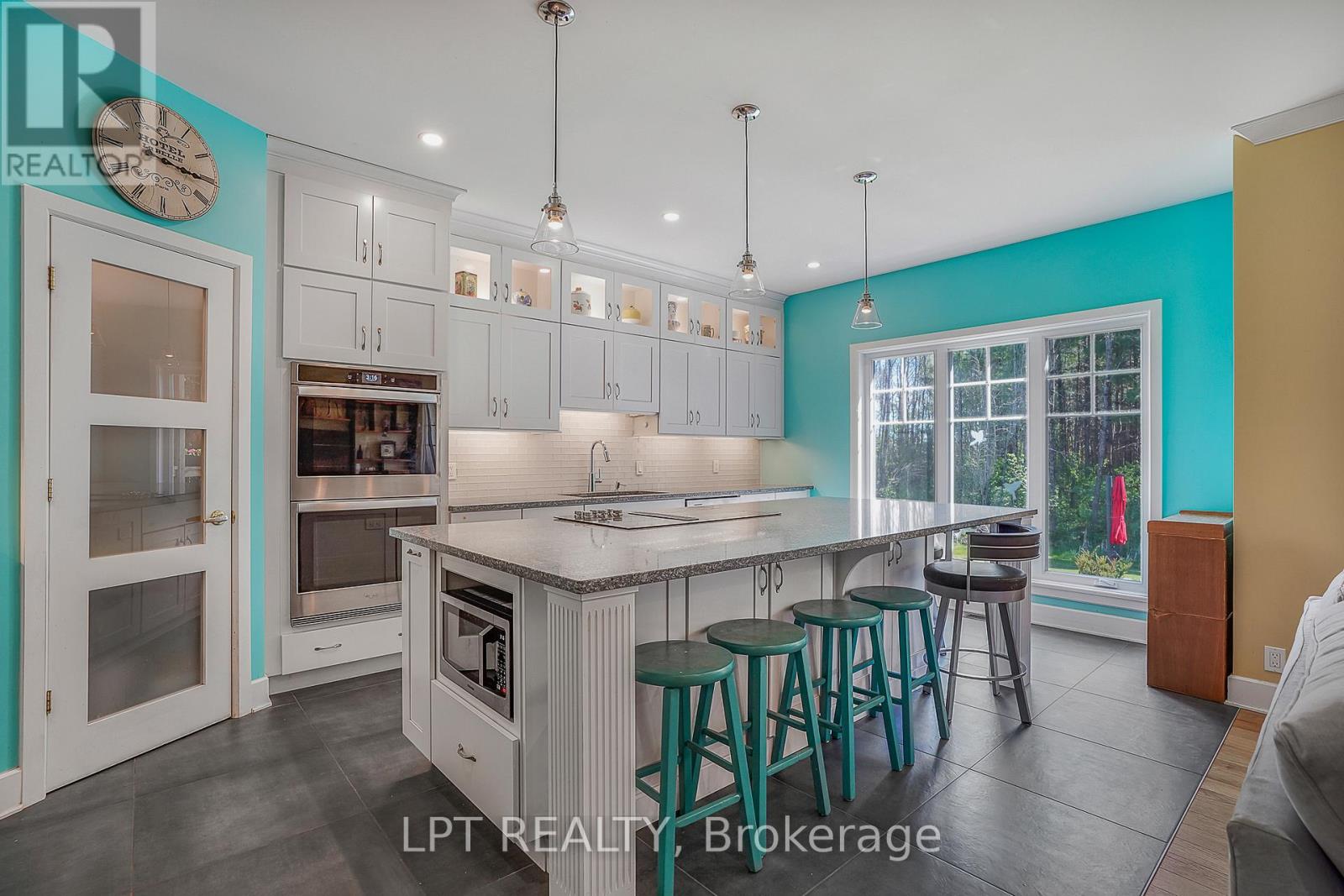 972 ABERDEEN ROAD