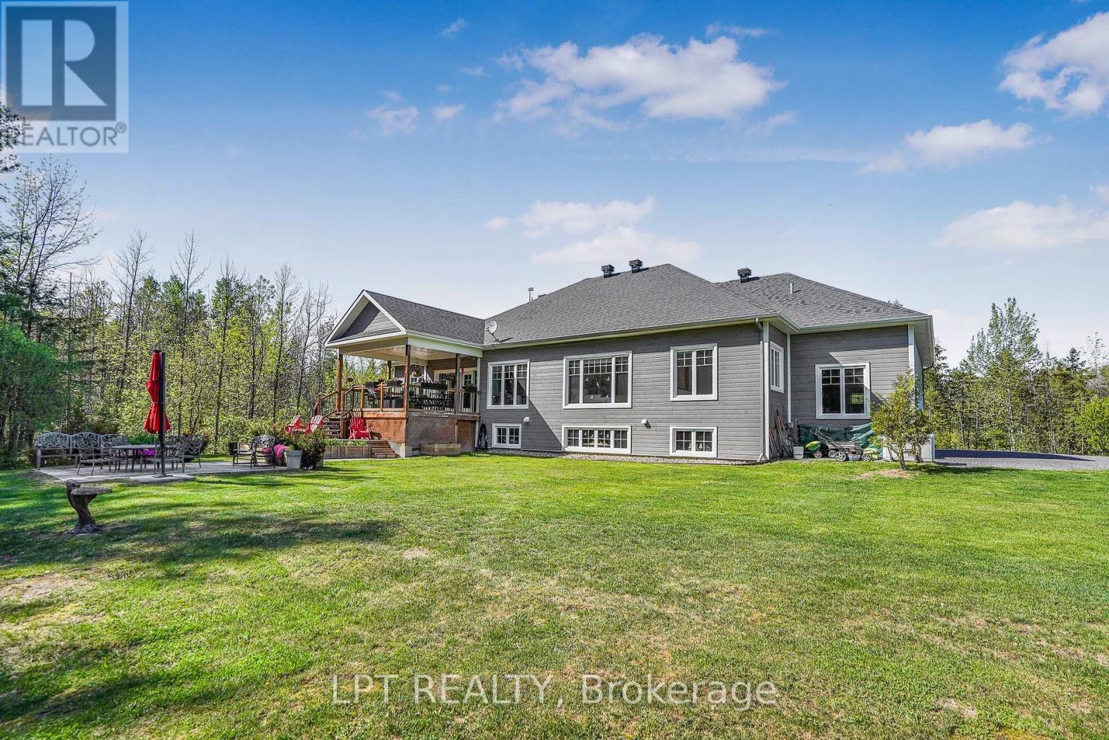 972 ABERDEEN ROAD