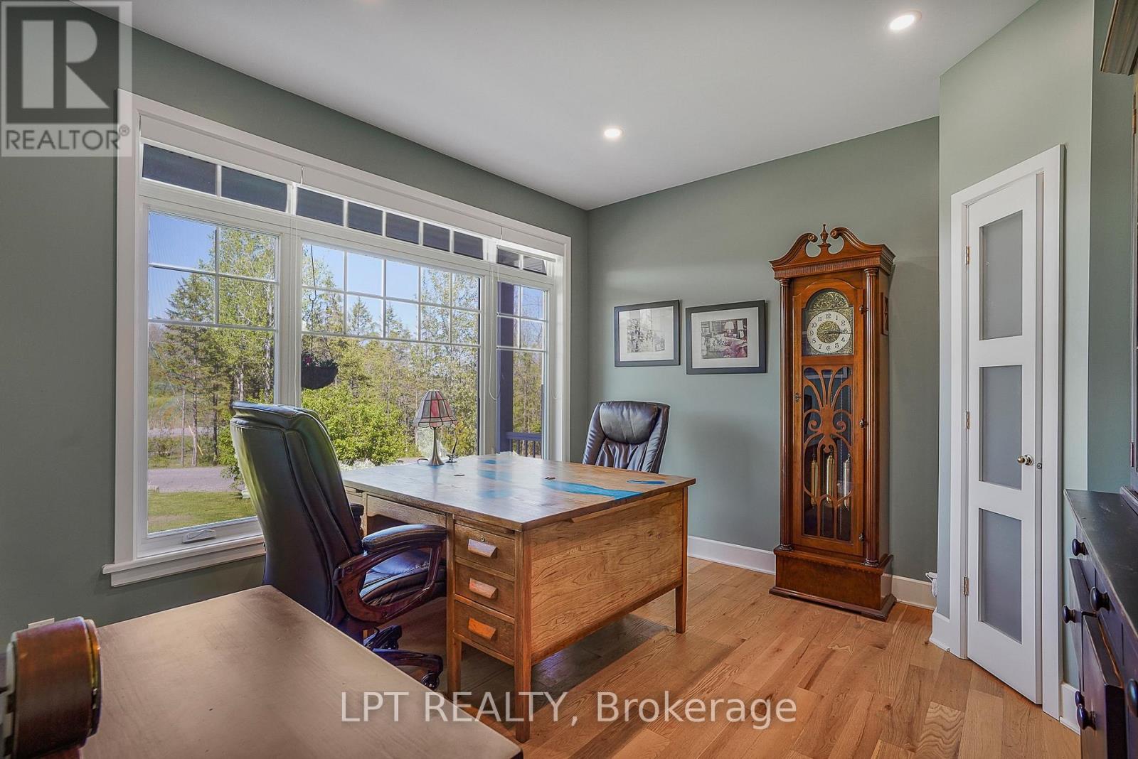 972 ABERDEEN ROAD