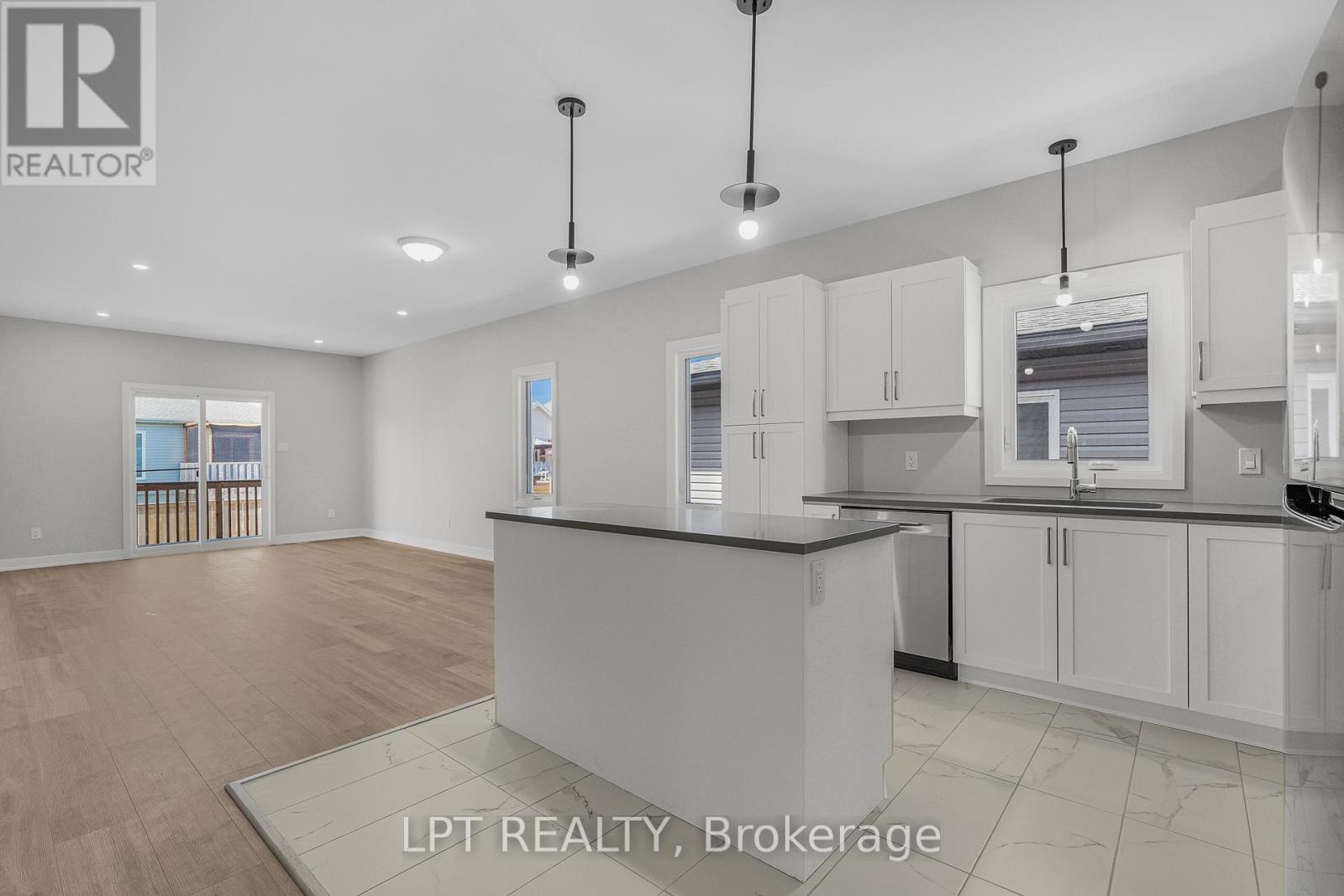 UNIT A - 978 KATIA STREET