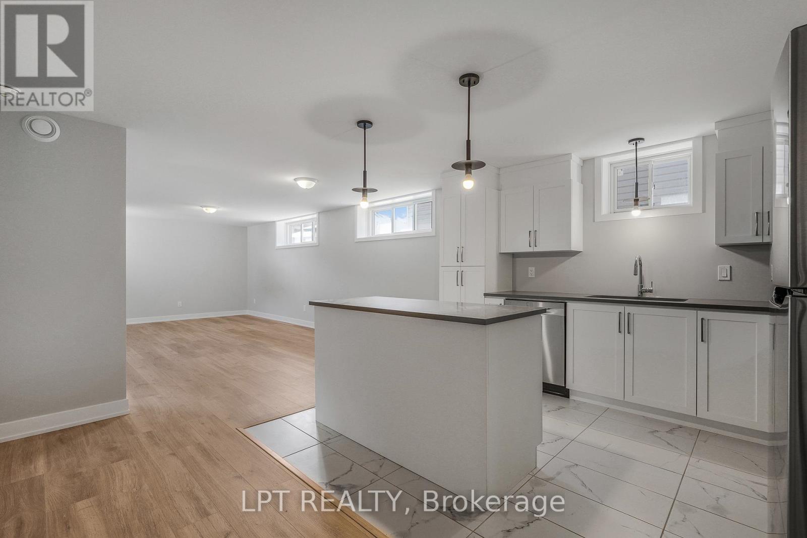UNIT B - 978 KATIA STREET